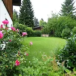 King Ludwig's Old Neighbour Tatil Evi