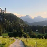 King Ludwig's Old Neighbour Дом отдыха *